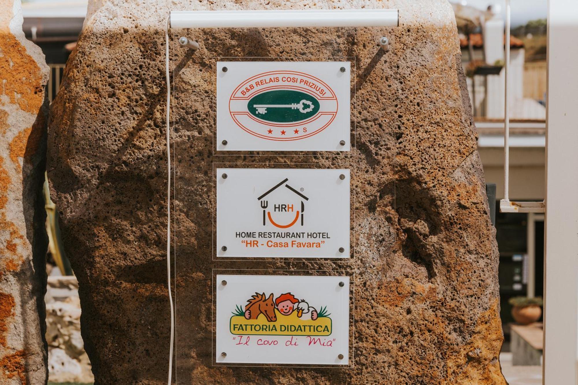 Cosi Priziusi Acomodação com café da manhã Vizzini Exterior foto